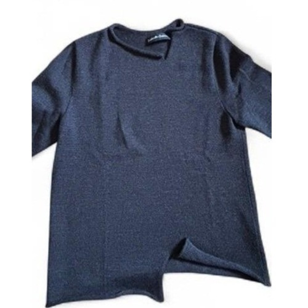 Isabelle Baines Handmade 100% Merino Wool Dark Gray long sleeve knit top